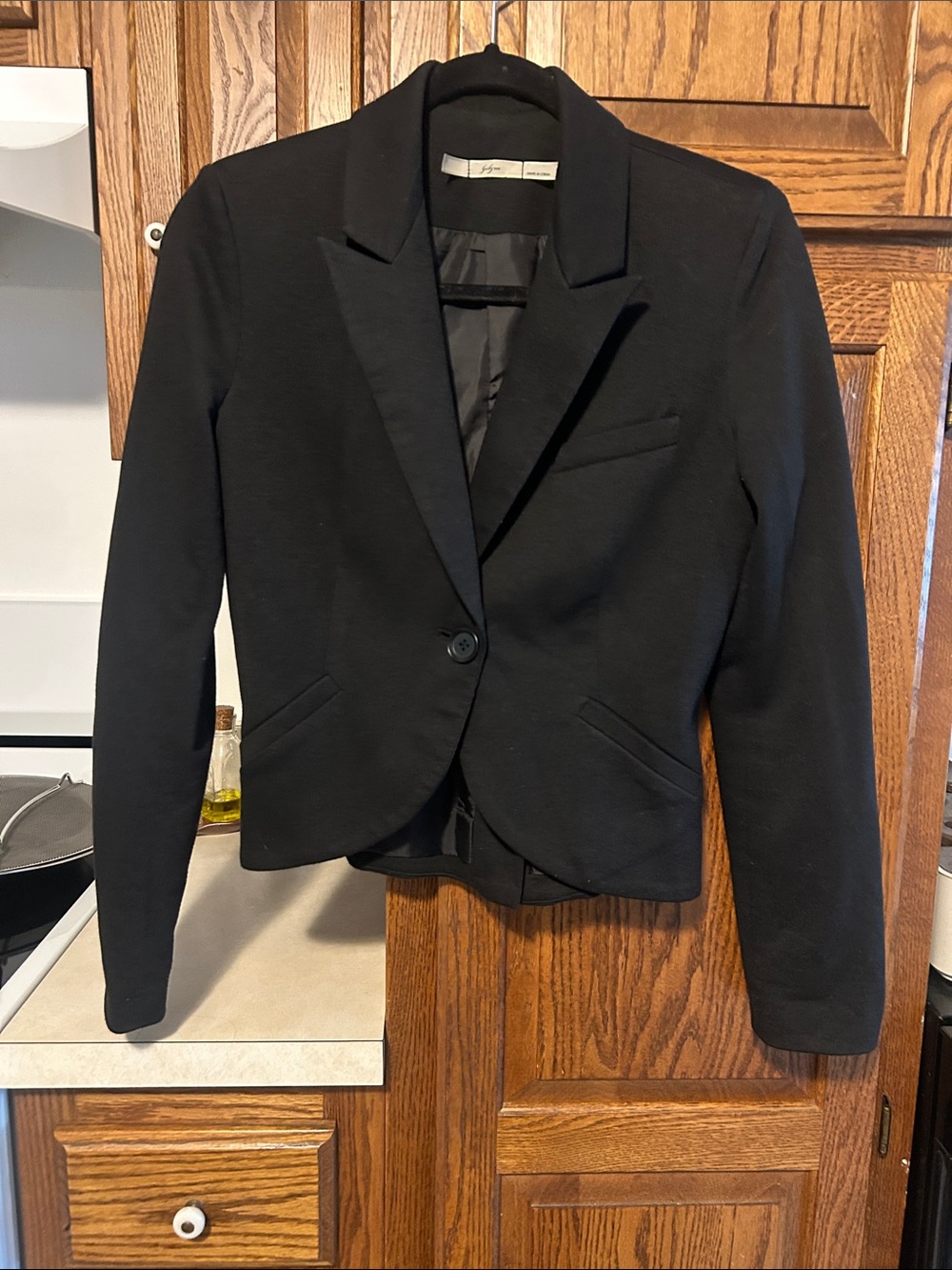 Gibson Black Single-Button Tailored Blazer